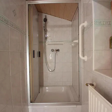 Apartment Sublehnhaeusl *